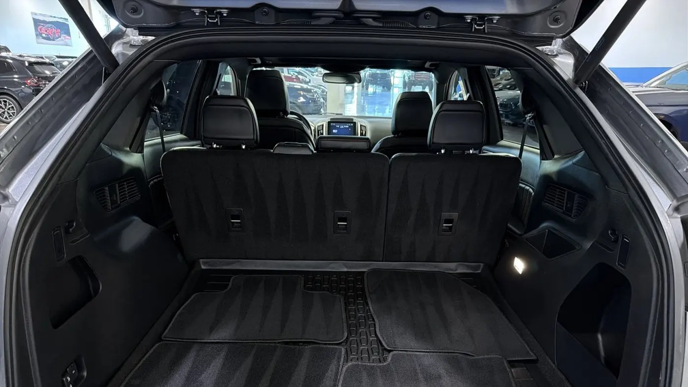 2024 Ford Edge ST-Line