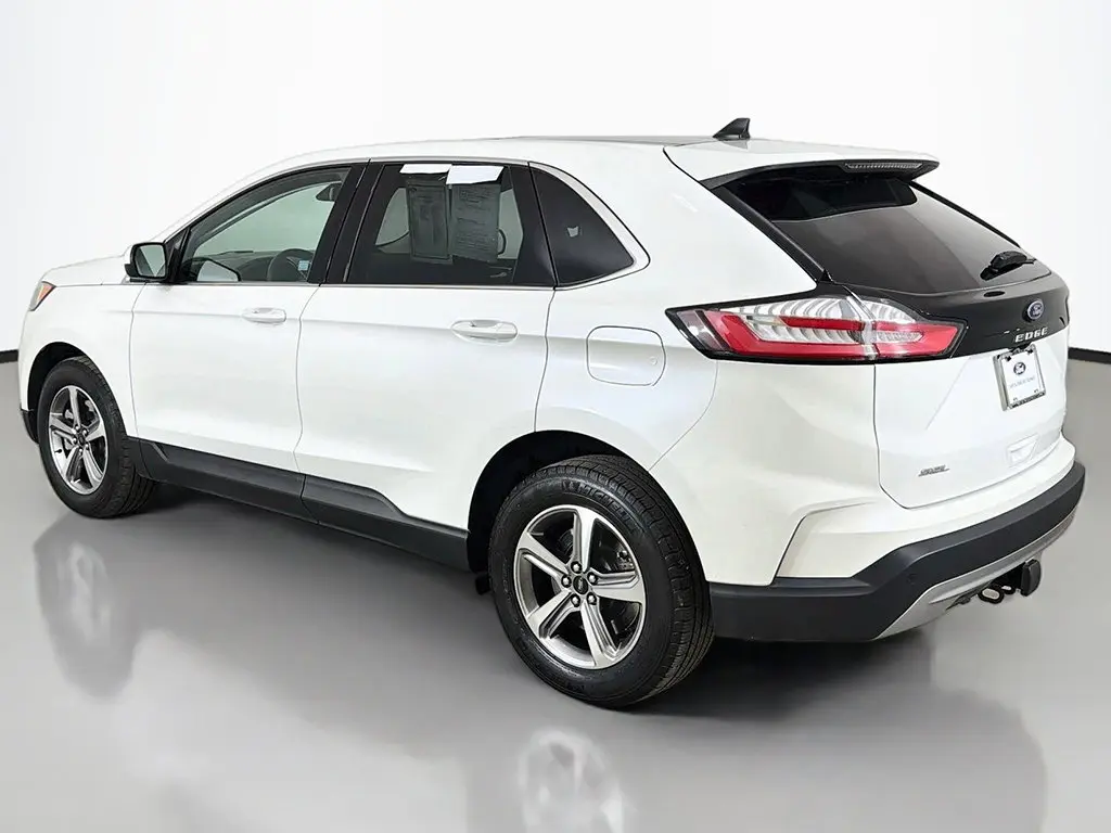 2024 Ford Edge - $21,999