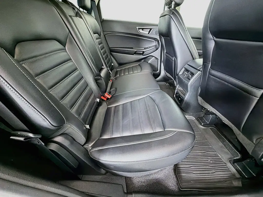 2024 Ford Edge - $21,999