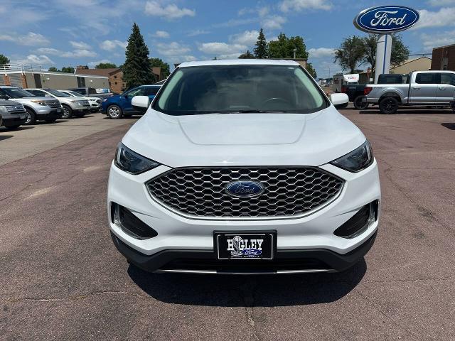 2024 Ford Edge - $31,900