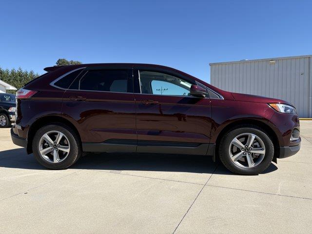 2024 Ford Edge - $30,990