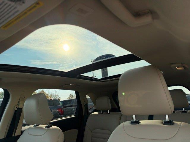 2024 Ford Edge - $27,995