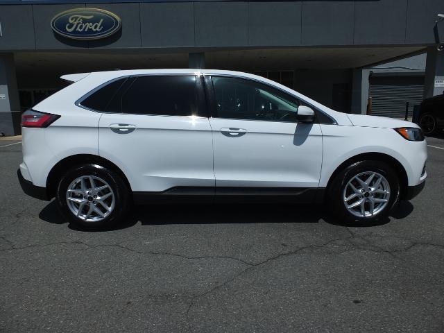 2024 Ford Edge SEL — photo 1 of 24