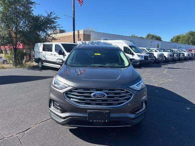 2019 Ford Edge SEL — photo 1 of 9