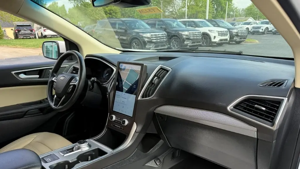 2021 Ford Edge SEL