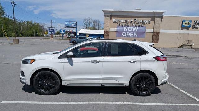 2022 Ford Edge ST-Line