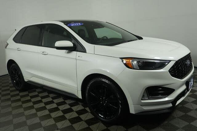 2022 Ford Edge - $22,000