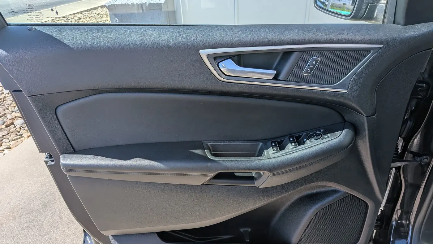 2022 Ford Edge ST-Line
