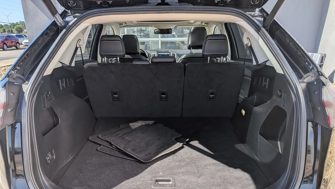2022 Ford Edge ST-Line