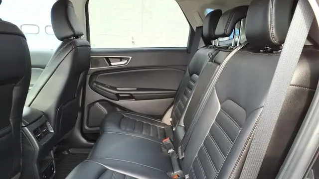 2022 Ford Edge ST-Line