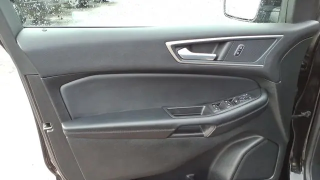 2022 Ford Edge ST-Line