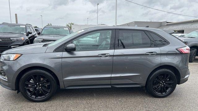 2022 Ford Edge ST-Line
