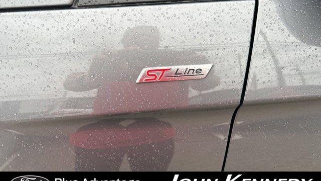 2022 Ford Edge ST-Line
