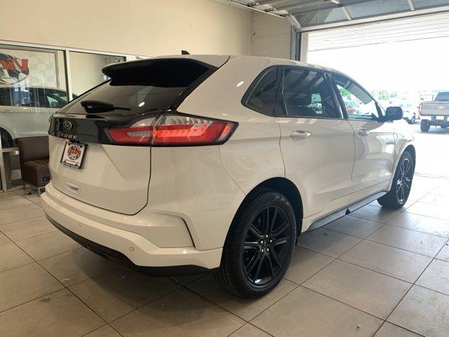 2023 Ford Edge - $28,966