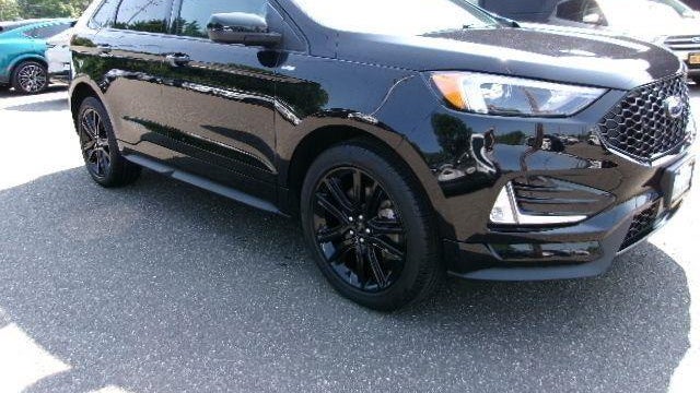 2023 Ford Edge ST-Line
