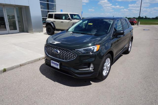 2023 Ford Edge - $27,999