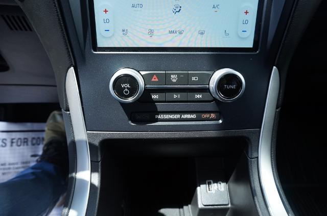 2023 Ford Edge - $27,999