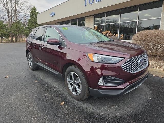 2023 Ford Edge - $29,490