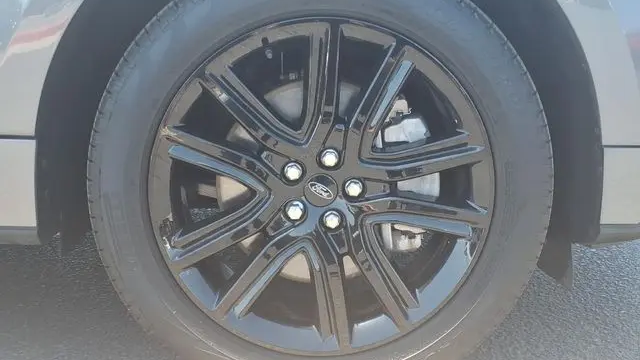2023 Ford Edge ST-Line