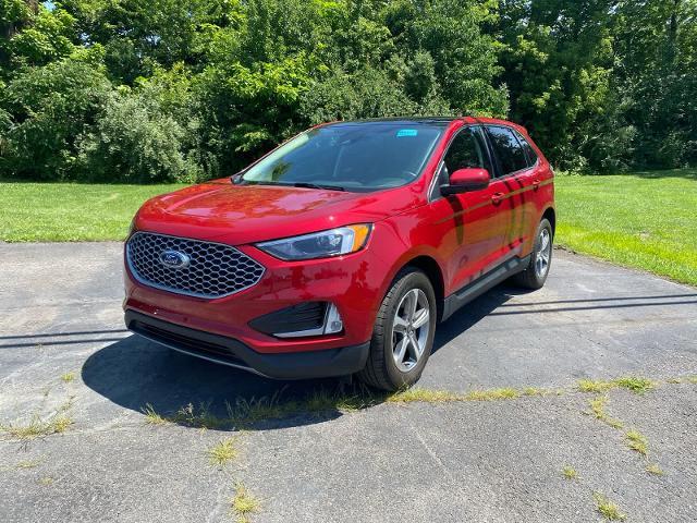 2023 Ford Edge
