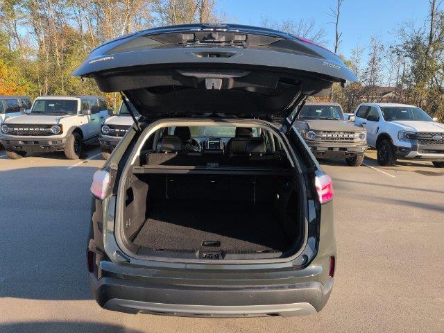 2023 Ford Edge - $24,804