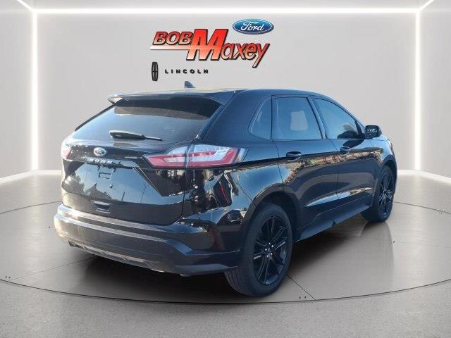 2023 Ford Edge - $27,757