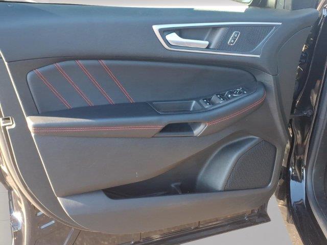 2023 Ford Edge - $27,757