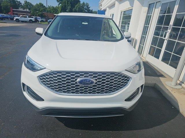 2024 Ford Edge - $23,588