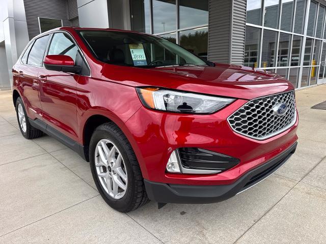 2024 Ford Edge - $28,700