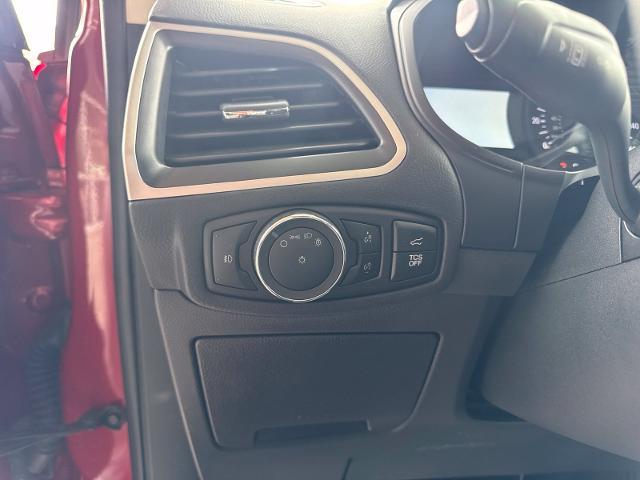 2024 Ford Edge - $28,700