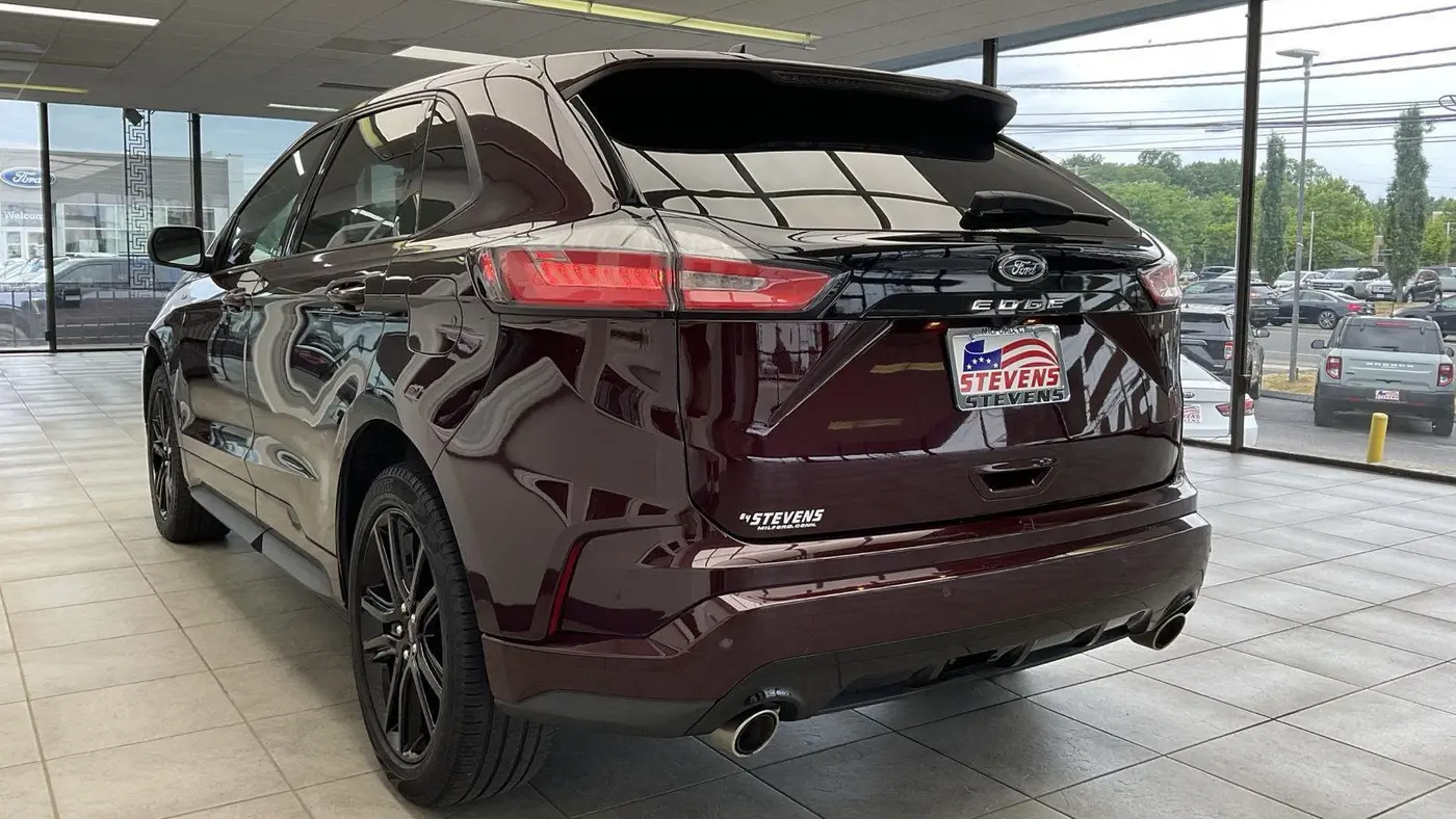 2021 Ford Edge ST-Line