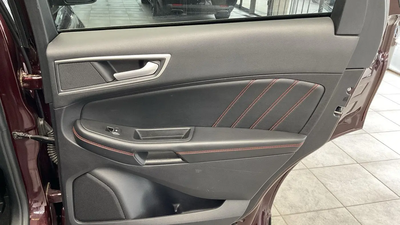 2021 Ford Edge ST-Line