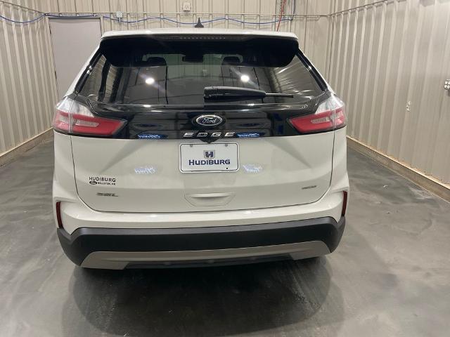 2022 Ford Edge - $23,865