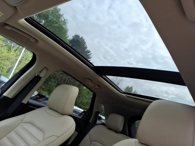 2022 Ford Edge - $25,995