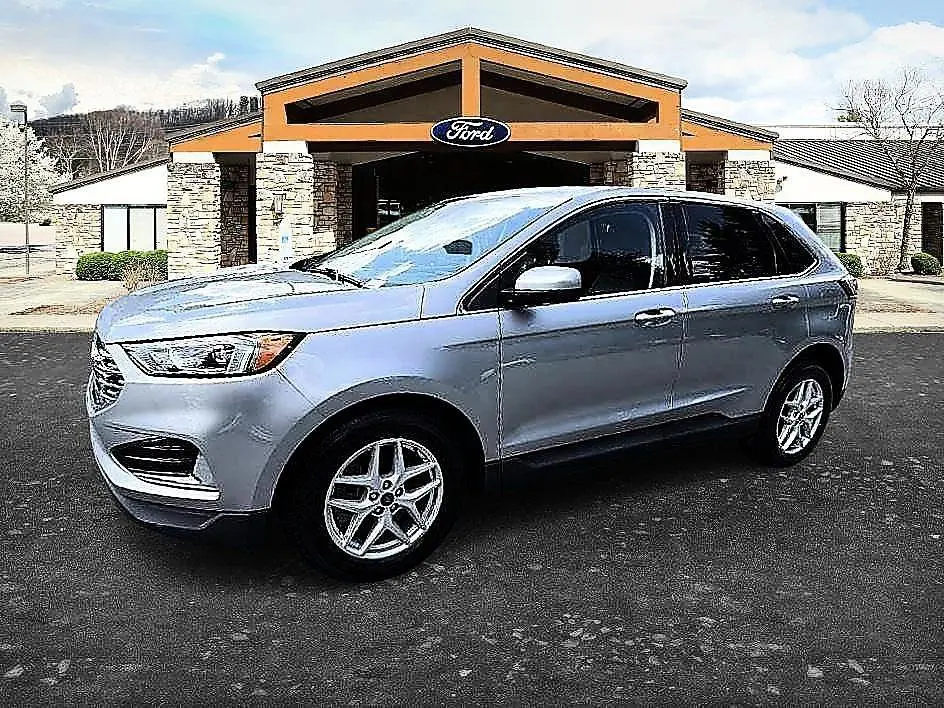 2022 Ford Edge
