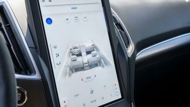 2022 Ford Edge ST-Line