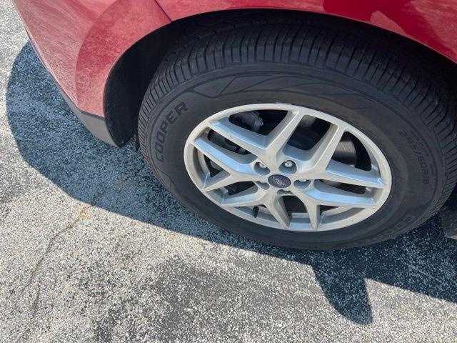 2022 Ford Edge - $23,295