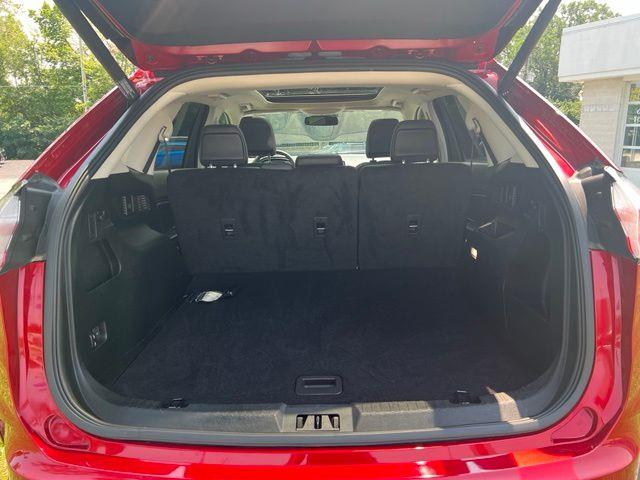 2022 Ford Edge - $23,295