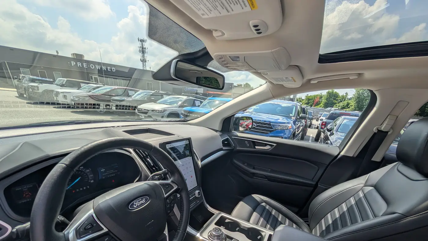 2022 Ford Edge SEL