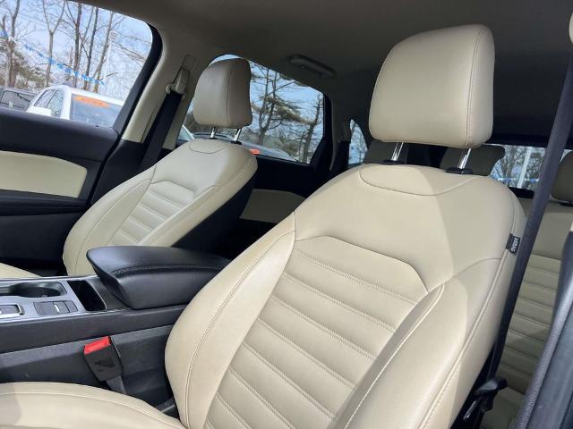 2022 Ford Edge - $23,125