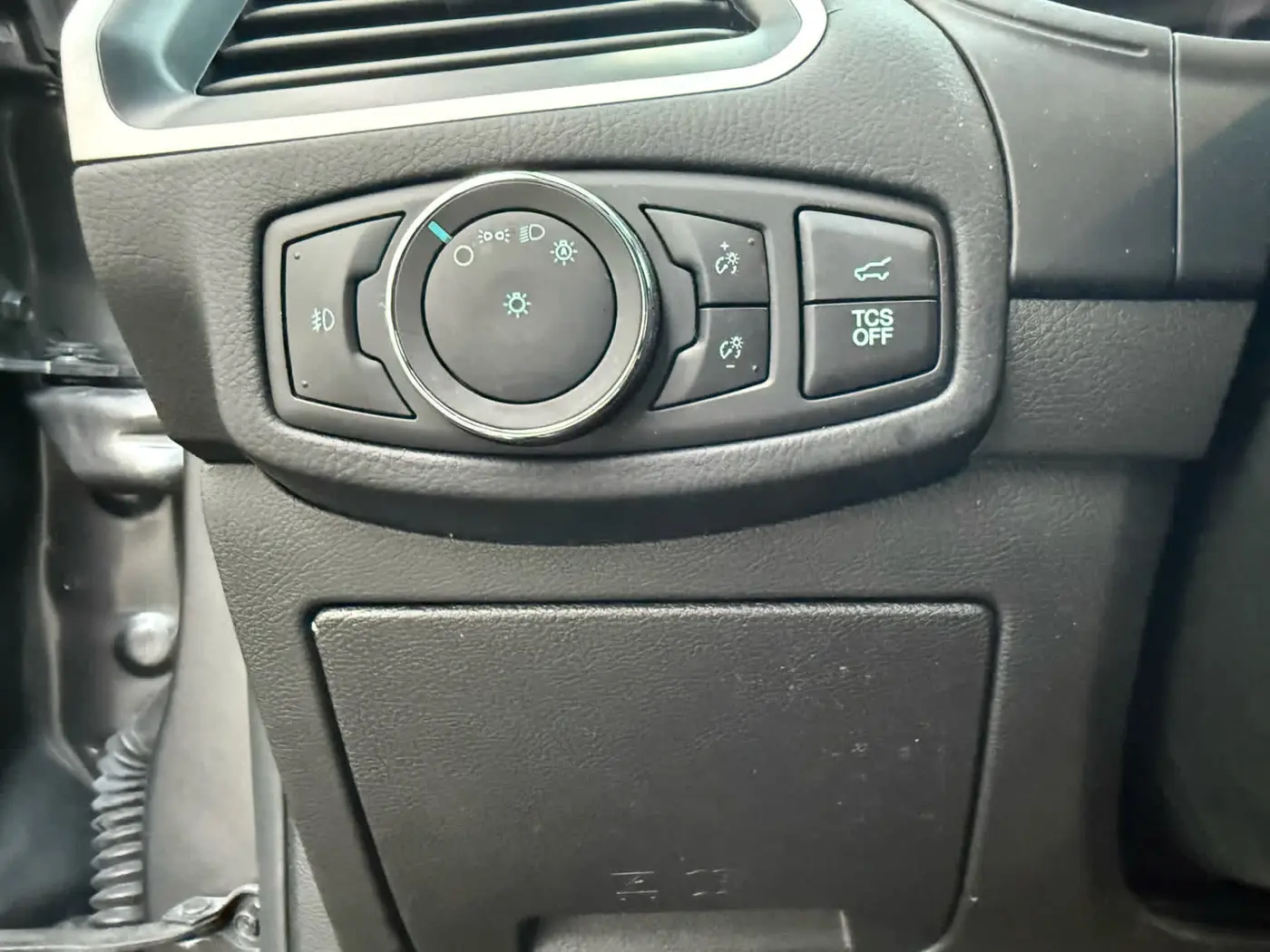 2023 Ford Edge - $27,599