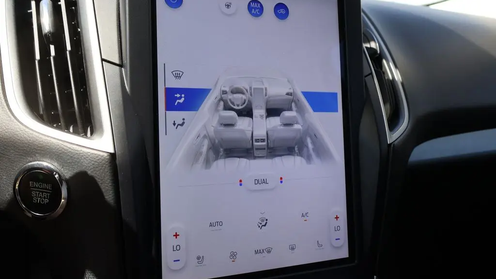 2023 Ford Edge ST-Line