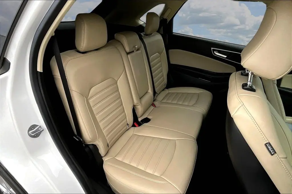 2023 Ford Edge - $24,795
