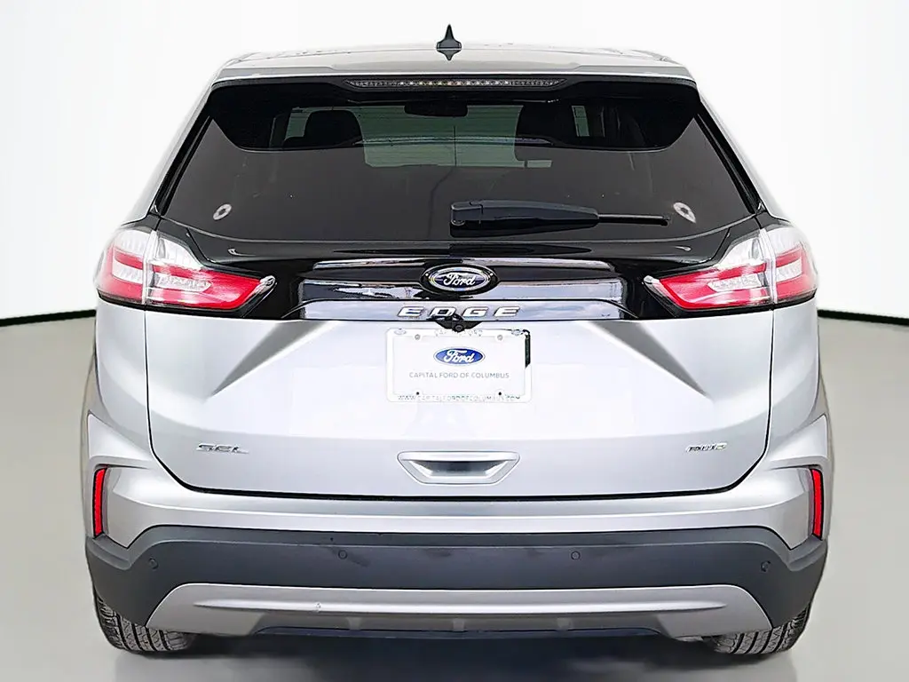 2023 Ford Edge - $21,999