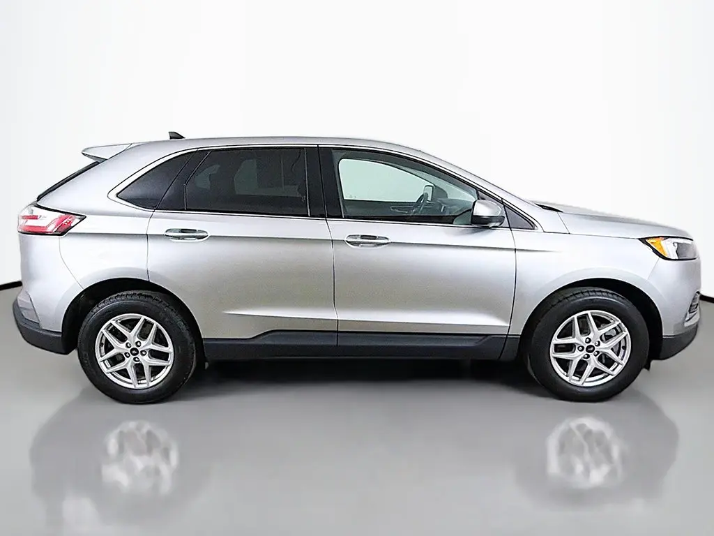 2023 Ford Edge - $21,999