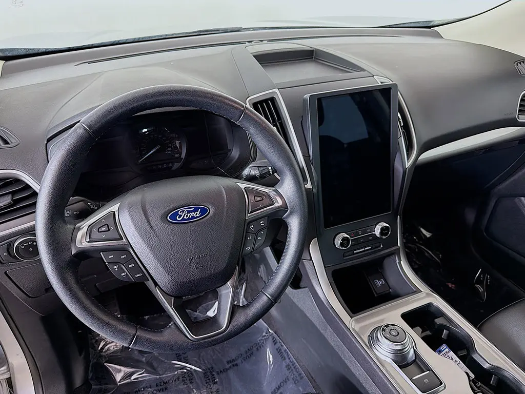 2023 Ford Edge - $21,999