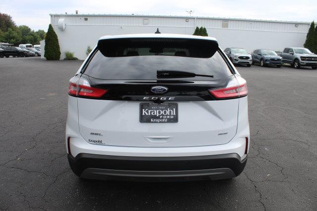 2024 Ford Edge - $25,945
