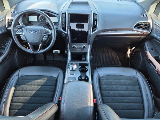 2024 Ford Edge - $30,900