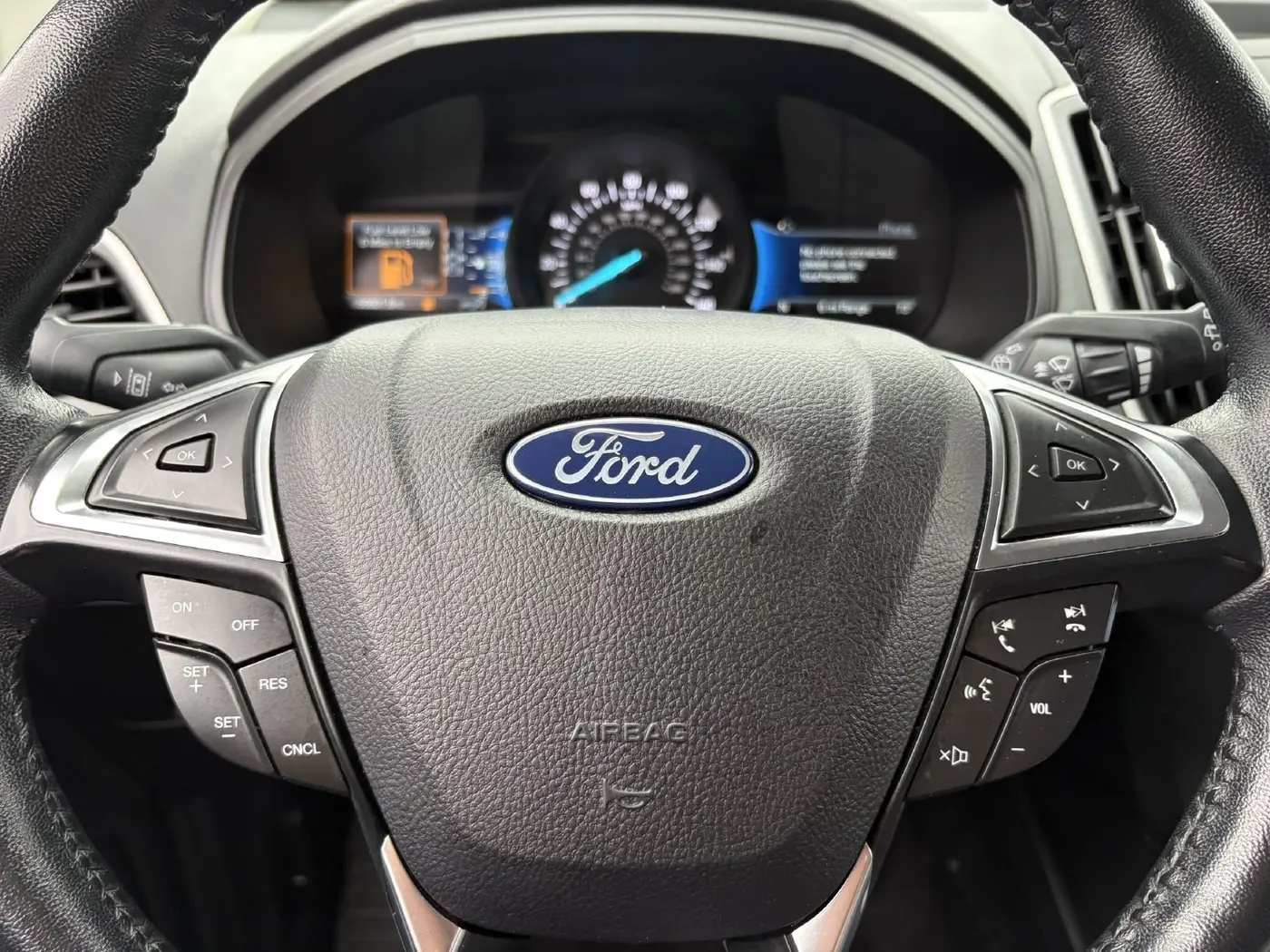 2024 Ford Edge