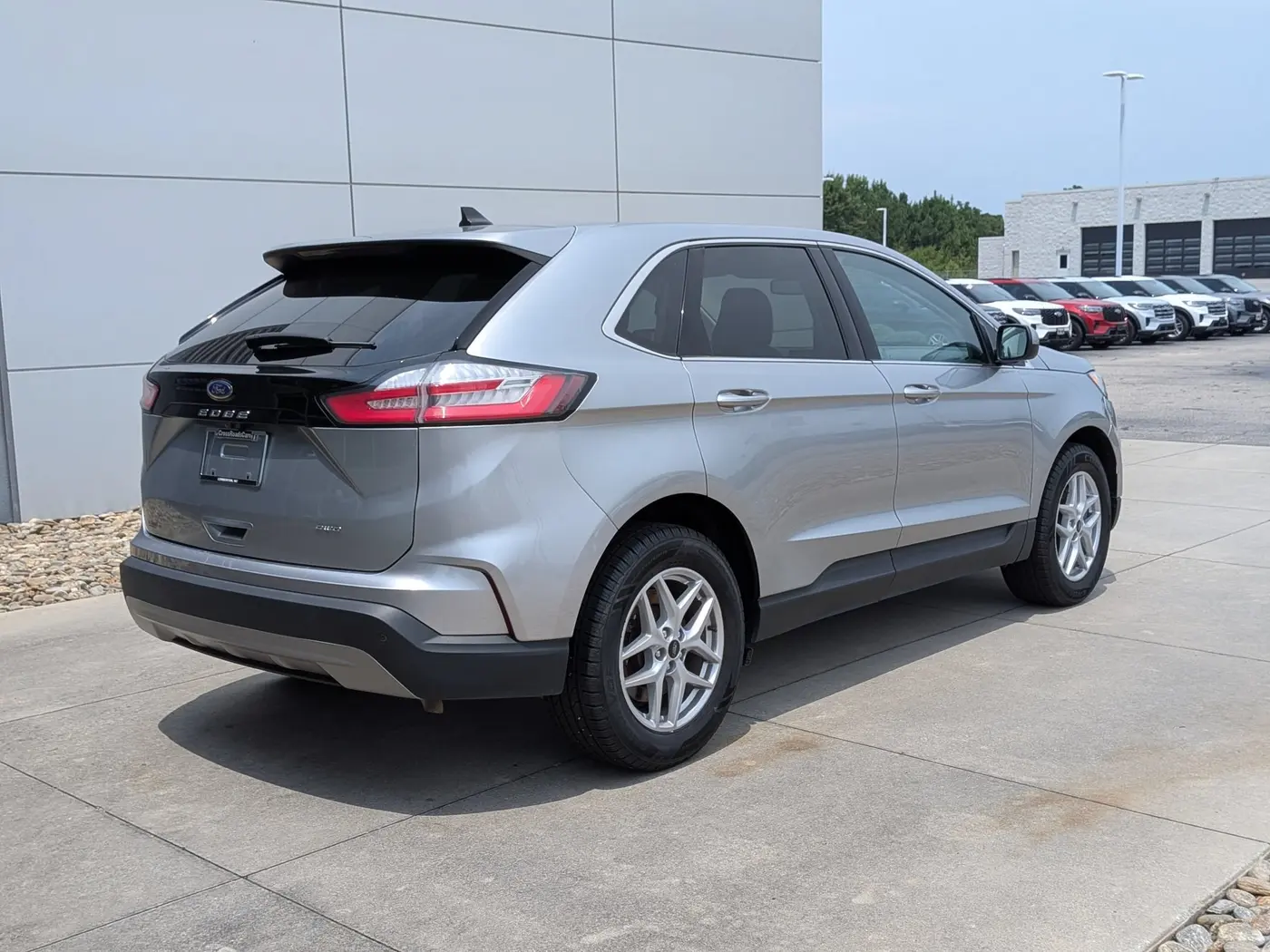 2024 Ford Edge - $25,487